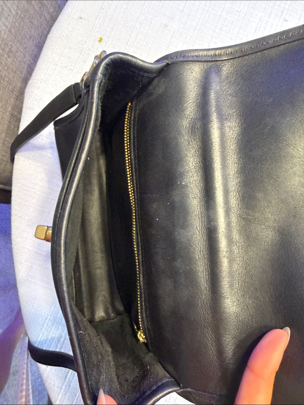 Vintage Coach Court Bag 9870 Black Leather Crossbody USA Made - Picture 8 of 9